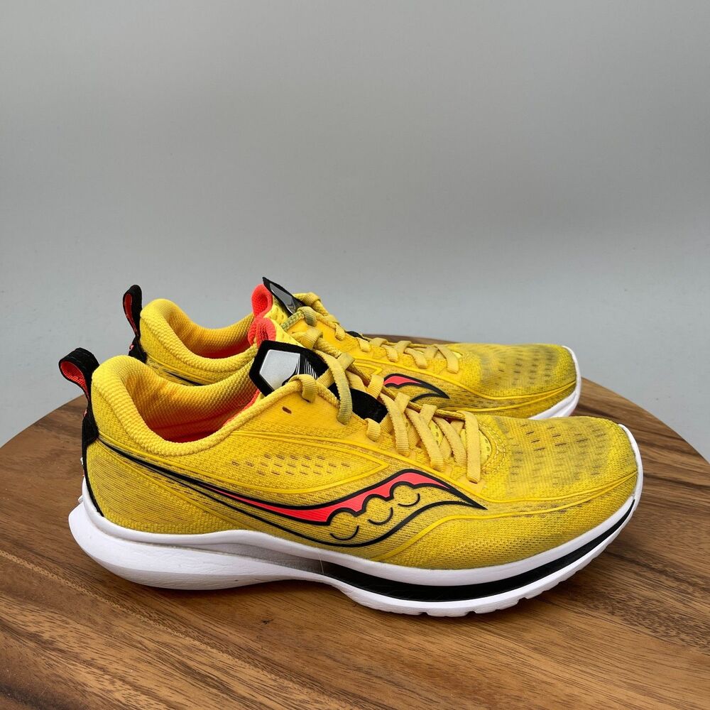 Saucony Kinvara 13 Shoes Womens Size 9.5 Yellow Running Comfort Walking Sneakers